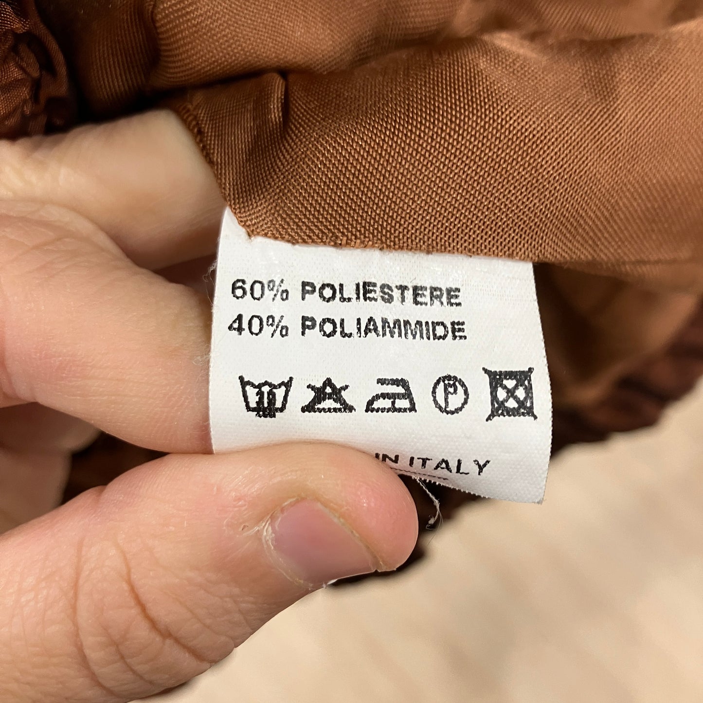 bagarry '00s gilet imbottito marrone con balze