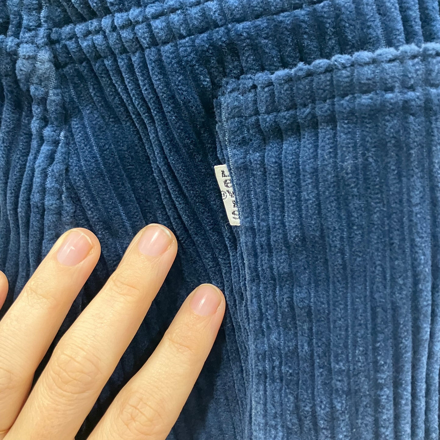 levis '90s pantaloni in velluto a coste blu navy