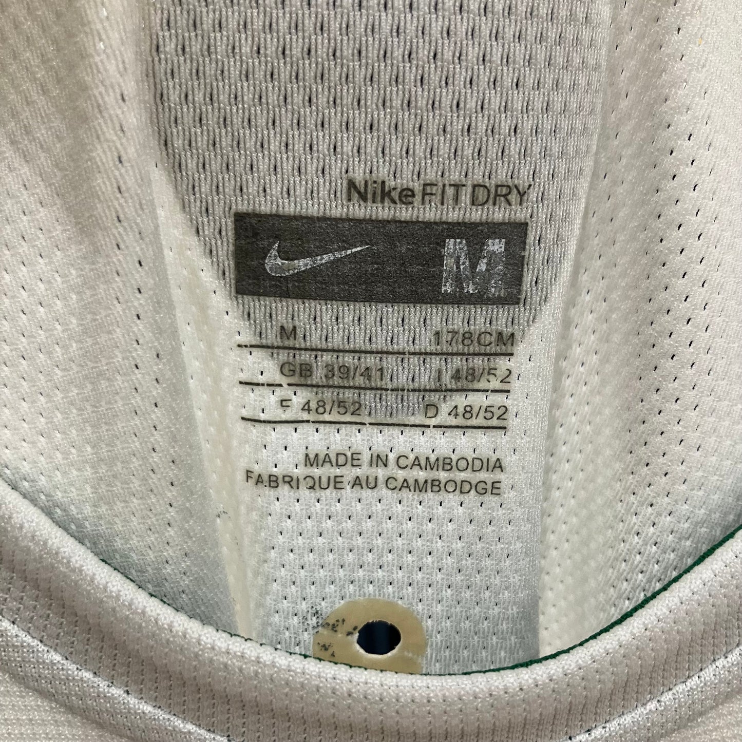 nike dry fit white tshirt