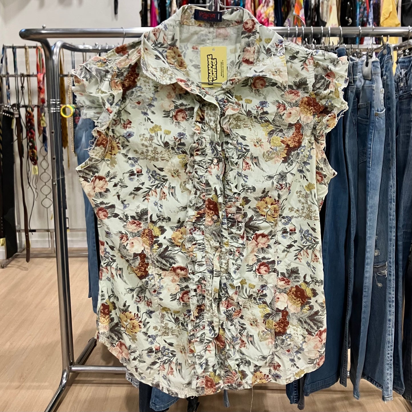 popheart baby blue sleeveless frilled shirt with floral print