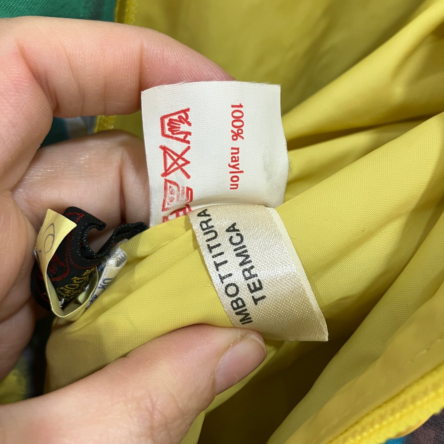 fiore degli sportivi '80s tuta da sci neon pop art