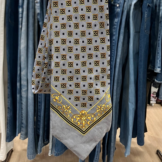 gianni versace '90s cravatta in seta grigia con stampa barocca geometrica oro
