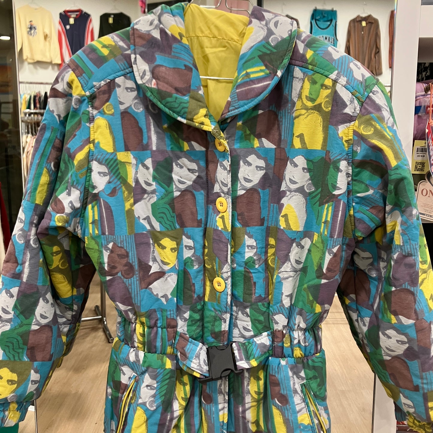 fiore degli sportivi '80s tuta da sci neon pop art