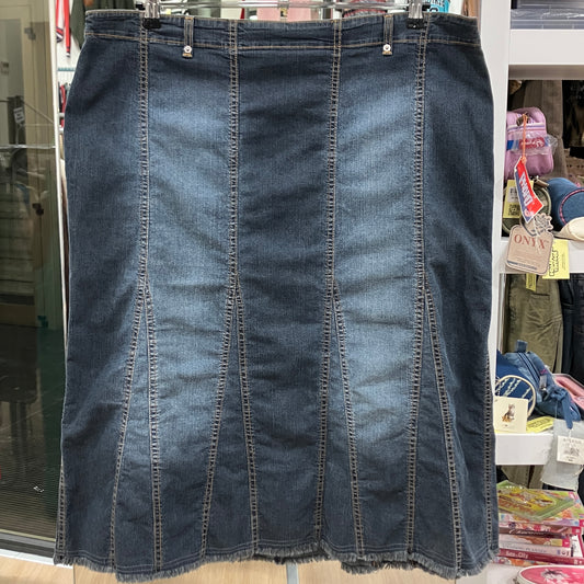 marina rinaldi sport '00s gonna midi in denim washed con rifiniture frangiate
