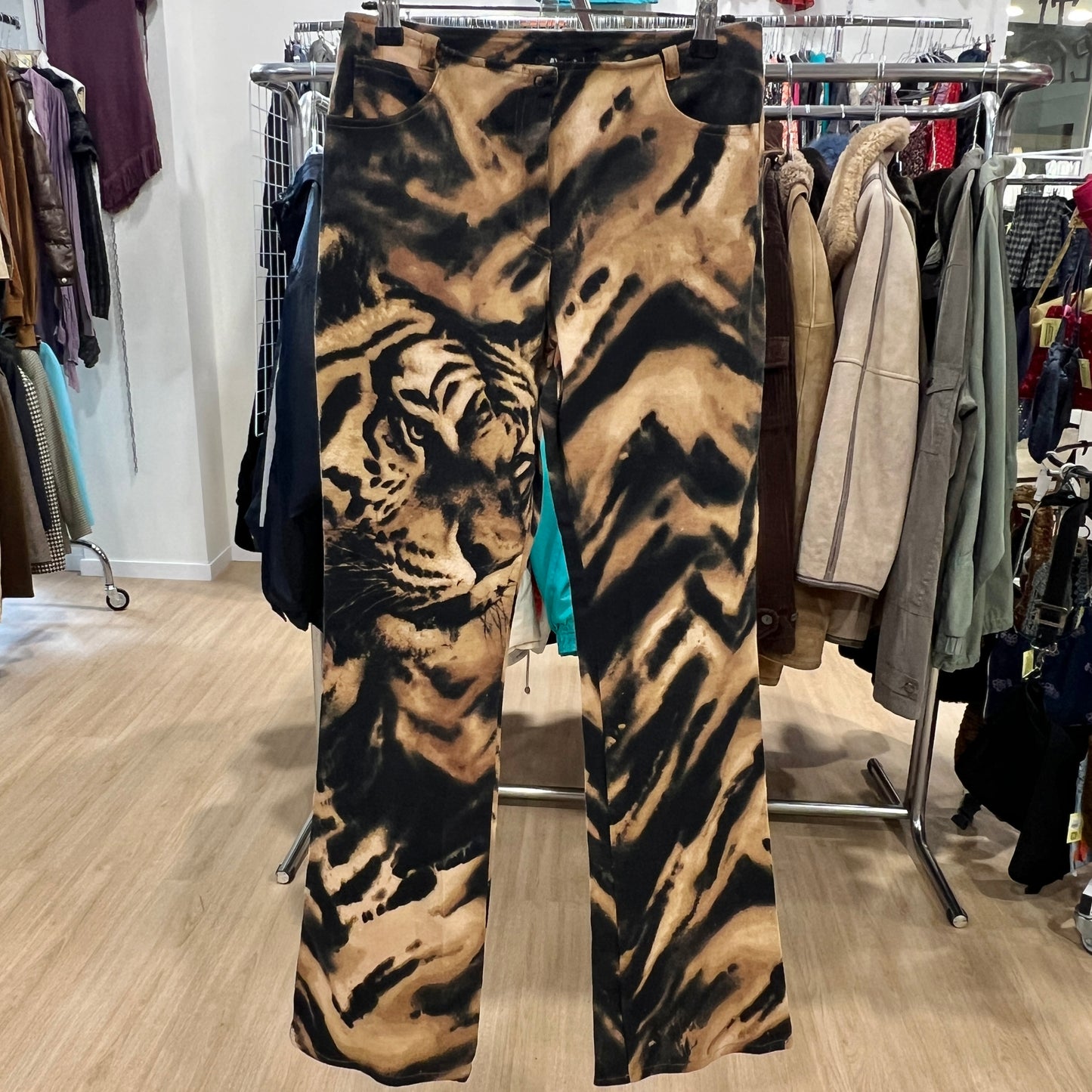 axon 00s tiger print black tan flared pants with gold glitter