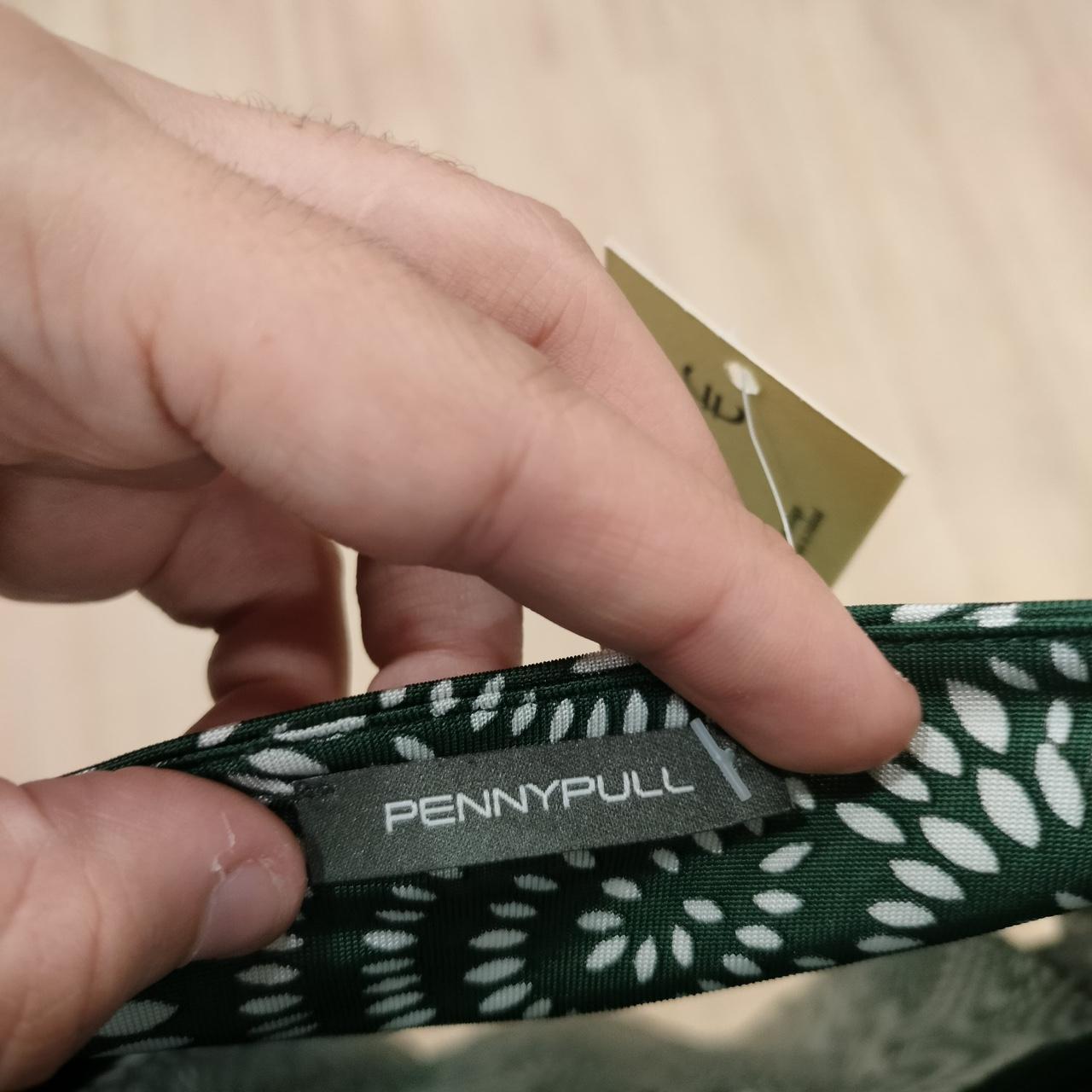 pennypull green and white wave print tank top