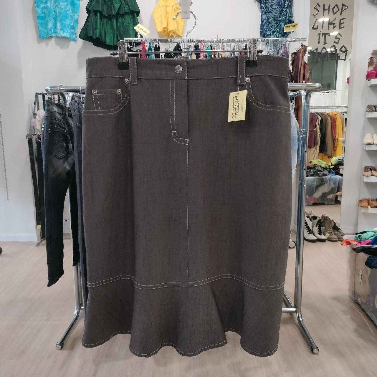 brown midi skirt with botton frills